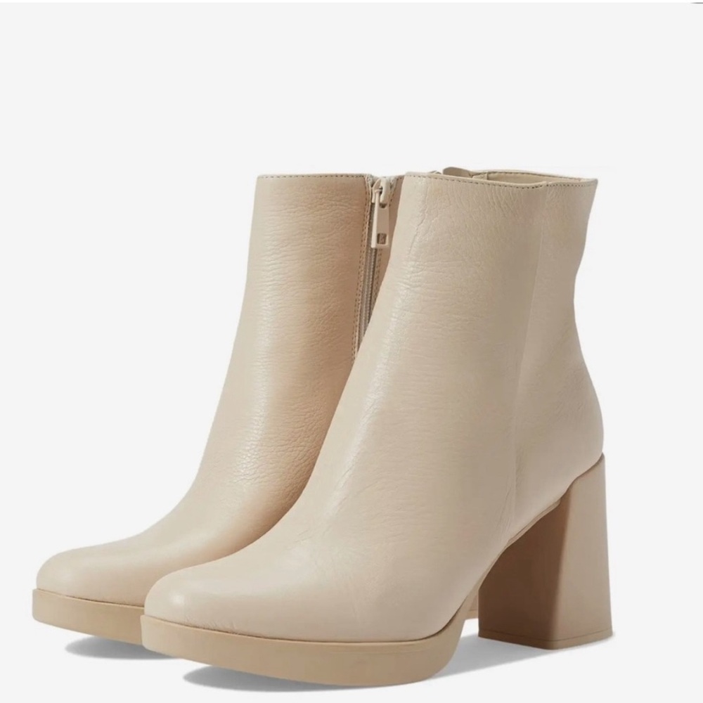 Cute and Comfy Naturalizer Booties, Porcelain/Cream, 7.5